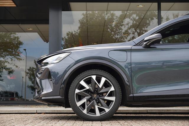Cupra Formentor 1.5TSI/272pk e-Hybrid VZ Performance|2024|PDC+Camera|Cruise+ACC|Sennheiser|Trekhaak|sportstoelen+Memory|Carplay/AndroidAuto|Matrix-LED|19"LMV