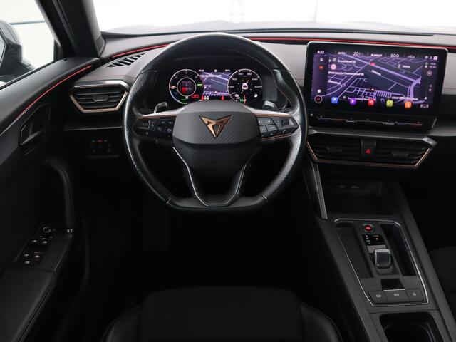 Cupra Formentor 1.4 e-Hybrid | Carplay | Camera | Adaptive cruise | Sfeerverlichting | Keyless | Navigatie | Sportstoelen | Full LED | Petrol Blue Matt | PHEV | Plug-In