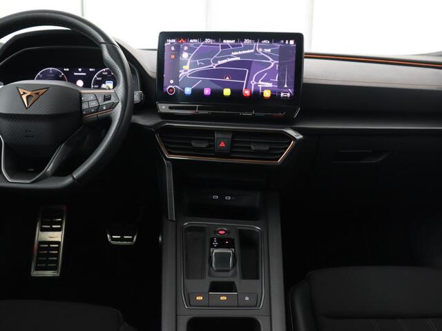 Cupra Formentor 1.4 e-Hybrid VZ | 245pk | 360 Camera | Stoel & stuurverwarming | Adaptive cruise | Carplay | Sfeerverlichting | Navigatie | Park Assist | Keyless | PHEV | Plug In