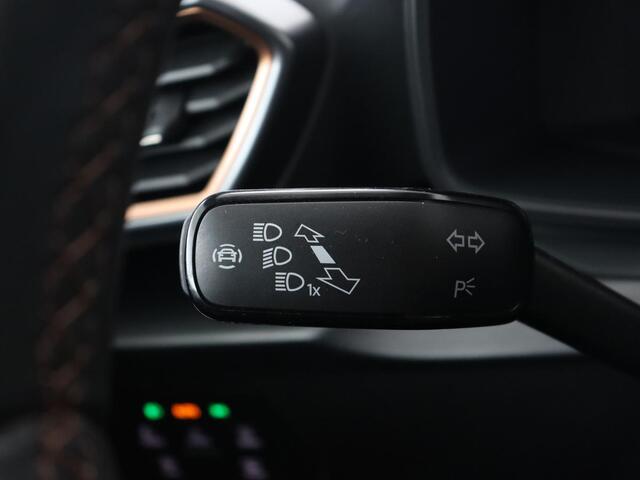 Cupra Formentor 1.4 e-Hybrid VZ | 245pk | 360 Camera | Stoel & stuurverwarming | Adaptive cruise | Carplay | Sfeerverlichting | Navigatie | Park Assist | Keyless | PHEV | Plug In