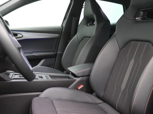 Cupra Formentor 1.4 e-Hybrid VZ Performance 245PK DSG Pano-Schuifdak, Achteruitrijcamera, Keyless, Side Assist, Stoel-Stuurverwarming, Elektr. Achterklep, Trekhaak, 19" LM Velgen