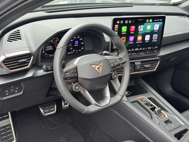 Cupra Formentor 1.5 TSI e-Hybrid | Pano | Trekhaak | Leer