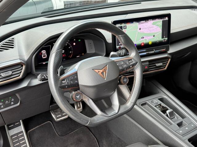 Cupra Formentor 1.4 E-HYB VZ PERF. Pano Trekhaak Acc