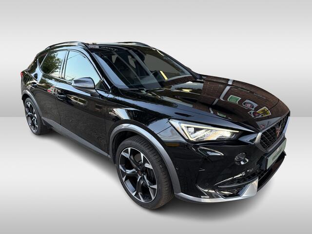 Cupra Formentor 1.4 e-Hybrid VZ Performance 245 pk / 180Kw gecombineerd | verwarmde stoelen + stuurwiel | half leder bekleding | Apple Carplay/Android Auto |