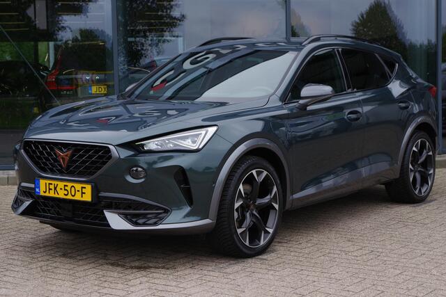 Cupra Formentor 1.4 TSI e-Hybrid 204 PK Essential, Climate Control, Sfeerverlichting, Carplay