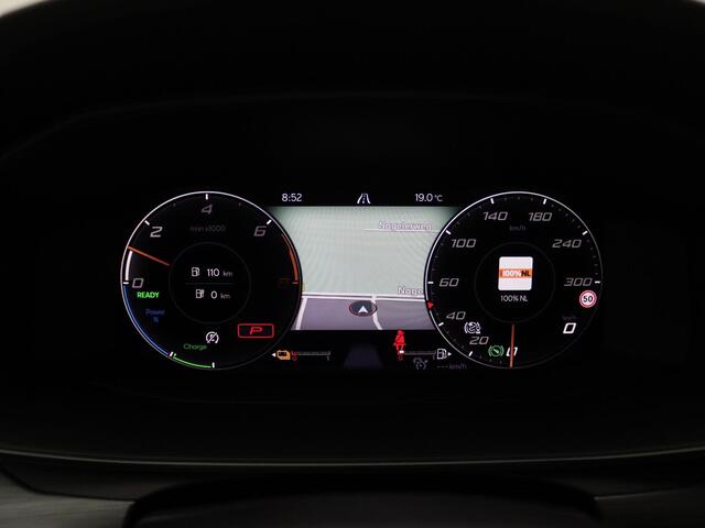 Cupra Formentor 1.4 e-Hybrid VZ Performance 245PK DSG Trekhaak, Pano-Schuifdak, Achteruitrijcamera, Memorystoel, Stuur- en Stoelverwarming, Elektr. Achterklep, Keyless, Side Assist, 19" LM Velgen