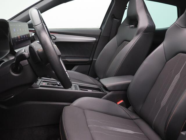 Cupra Formentor 1.4 e-Hybrid VZ Performance 245PK DSG Trekhaak, Pano-Schuifdak, Adaptieve Cruise Controle, Achteruitrijcamera, Keyless, Side Assist, Elektr. Achterklep, 19" LM Velgen