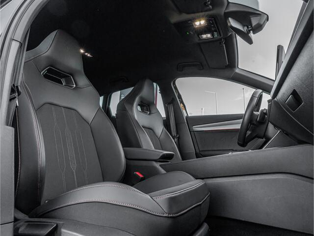 Cupra Formentor 1.4 e-Hybrid VZ Performance 245 PK ELEK TREKHAAK!! SCHAALSTOELEN CAMERA 19 INCH BLACK OPTIC STOELVERW