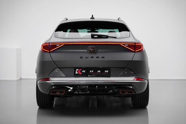 Cupra Formentor 1.4 e-Hybrid VZ Performance |Pano|360 Camera|Ambient|Dodehoek|Draadloos Laden|