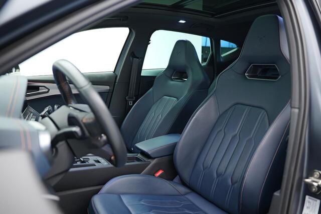 Cupra Formentor 1.4 e-Hybrid VZ Performance |Pano|360 Camera|Ambient|Dodehoek|Draadloos Laden|