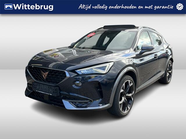 Cupra Formentor 1.4 e-Hybrid VZ Performance / AUTOMAAT/ PANO/ ELEKTR. TREKHAAK/ KEYLESS/ LED/ 19" LMV/ FULL LINK/ NAVI/ STOEL-STUUR VERWARM./ RIJ-MODI/ CLIMA/ PARK. SENSOREN + CAMERA