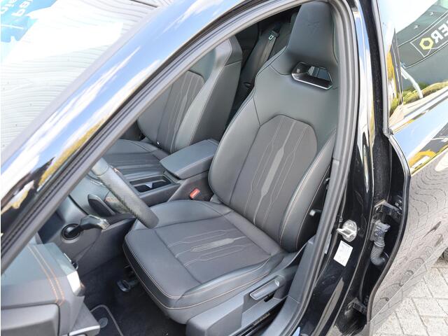 Cupra Formentor 1.4 e-Hybrid 245PK | Panodak | Keyless Go & Entry | Achteruitrijcamera | Elektrische kofferklep | DCC | 19"Inch |