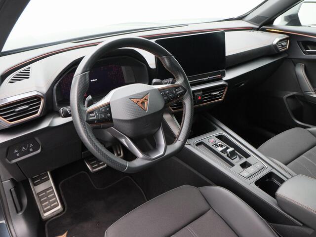 Cupra Formentor 1.4 e-Hybrid VZ 245 Pk Automaat Performance | Full LED | 19 Inch | 360 Camera | Navigatie | Winterpakket | Trekhaak | Copper Seats | 28.228 Km!!