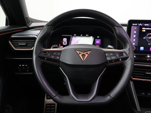 Cupra Formentor 1.4 e-Hybrid VZ Copper Edition | 245 PK | SoH 97% | Panoramadak | Trekhaak wegklapbaar | Climate control | Adaptive cruise control |