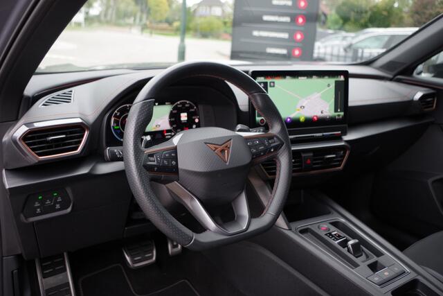 Cupra Formentor 1.4 e-Hybrid VZ Performance 245 PK PHEV, Panoramadak, 360 Camera, Winterpakket