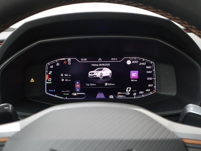 Cupra Formentor 1.4 e-Hybrid VZ Copper Edition | 245 PK | SoH 100% | Automaat | Panoramadak | Navigatiesysteem | Virtual cockpit |