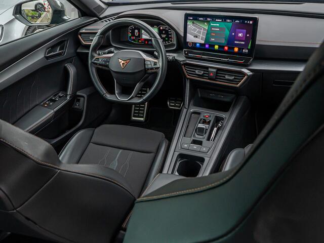 Cupra Formentor 1.4 e-Hybrid VZ Performance SCHAALSTOELEN CAMERA 19 INCH BLACK OPTIC