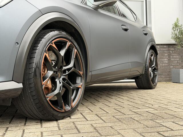 Cupra Formentor VZ5 2.5 TSI 4DRIVE | Carbon | Schaalstoelen | Elek. klep | 360 CAMERA | BEATS | KEYLESS | Stoel- stuurverw. | SFEER