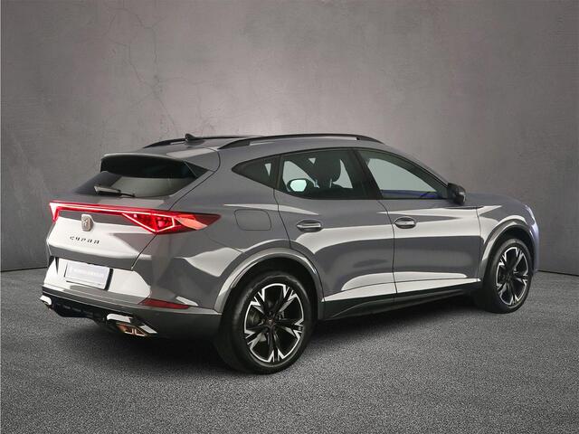 Cupra Formentor Business 1.4 TSI e-Hybrid 204pk DSG Automaat Adaptive cruise control, Elektrische achterklep, Achteruitrijcamera, LED koplampen, Stuurwiel verwarmd