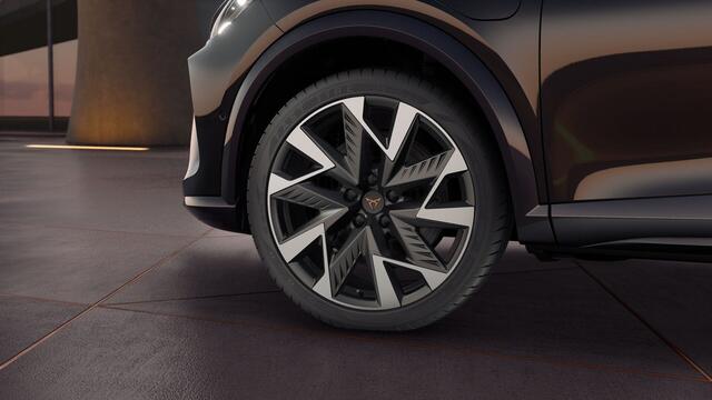 Cupra Formentor 1.5 TSI e-Hybrid 272 6DSG VZ Performance | Achteruitrijcamera | Digitaal instrumentenpaneel (Virtual Cockpit) | Draadloze Apple CarPlay(TM), Android Auto(TM)