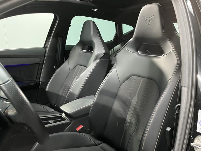 Cupra Formentor 1.4 e-Hybrid VZ Performance / AUTOMAAT/ 245PK/ PANO/ PARK. SENSOREN + CAMERA/ FULL LINK/ NAVI/ DIGITAL DASH/ LED/ ADAPT. CRUISE/ STOEL-STUUR VERWARM.