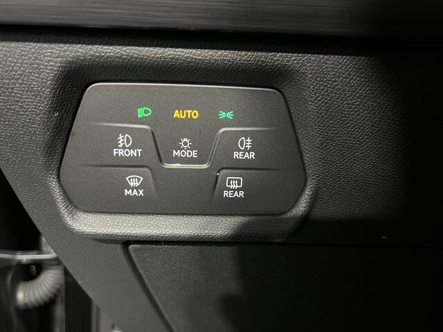 Cupra Formentor 1.4 e-Hybrid VZ Performance / AUTOMAAT/ 245PK/ PANO/ PARK. SENSOREN + CAMERA/ FULL LINK/ NAVI/ DIGITAL DASH/ LED/ ADAPT. CRUISE/ STOEL-STUUR VERWARM.