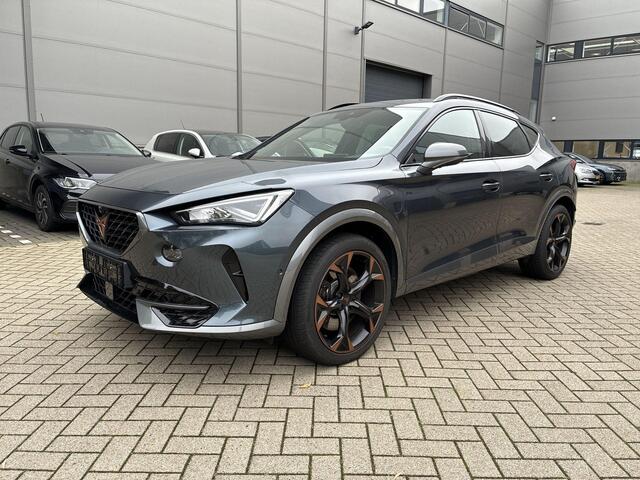 Cupra Formentor 1.4 245pk DSG e-Hybrid VZ Performance · 360 Camera · Stuur- & Stoelverwarming · Keyless · Inklap. Trekhaak · ACC · Side Assist ·