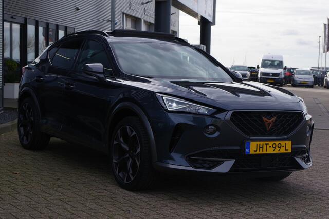 Cupra Formentor 1.4 e-Hybrid 204 PK Adrenaline, Panoramadak, Trekhaak, Winterpakket, Adap. Cruise Control