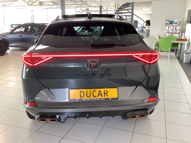 Cupra Formentor 1.4 e-Hybrid VZ Copper Edition Panodak, Camera