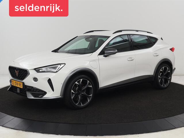 Cupra Formentor 1.4 eHybrid VZ | 245pk | Stoelverwarming | 360 Camera | Adaptive cruise | Carplay | Navigatie | Sfeerverlichting | Keyless | Sportstoelen | Memory | PHEV | Plug In