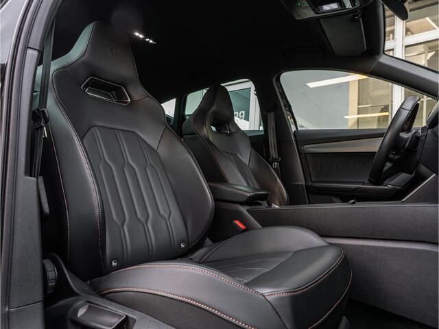 Cupra Formentor 1.4 e-Hybrid VZ Performance SPORTSTUUR ELEK VOL LEDER SCHAALSTOELEN CAMERA 19 INCH BLACK OPTIC