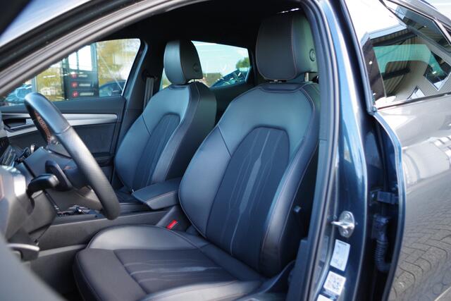 Cupra Formentor 1.4 TSI e-Hybrid 204 PK Essential PHEV, Camera, LED, Stuurverwarming, Carplay