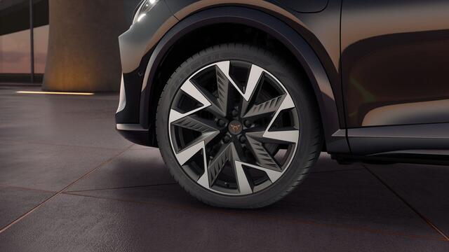 Cupra Formentor 1.5 TSI e-Hybrid 272 6DSG VZ Performance | Achteruitrijcamera | Digitaal instrumentenpaneel (Virtual Cockpit) | Draadloze Apple CarPlay(TM), Android Auto(TM)