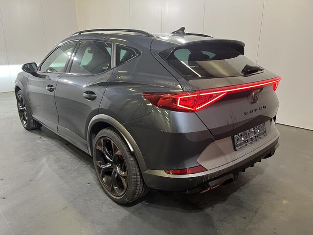 Cupra Formentor 1.4 e-Hybrid VZ Performance / AUTOMAAT/ 245 PK/ FULL LINK/ PARK.SENSOREN + CAMERA/ STOEL-STUUR VERWARM./ NAVI/ DIGITAL DASH/ RIJ-MODI/ CLIMA/ DAB/ 19' LMV