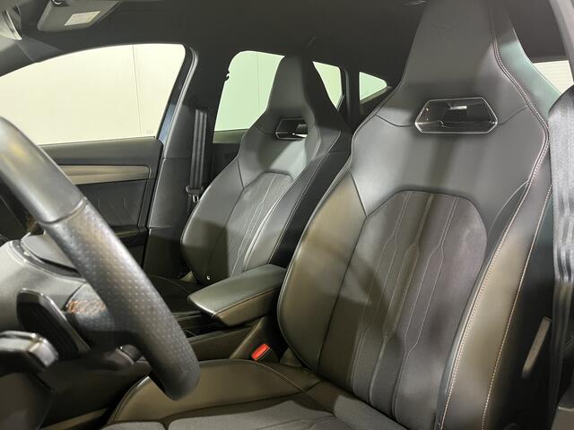 Cupra Formentor 1.4 e-Hybrid VZ Performance / AUTOMAAT/ 245 PK/ FULL LINK/ PARK.SENSOREN + CAMERA/ STOEL-STUUR VERWARM./ NAVI/ DIGITAL DASH/ RIJ-MODI/ CLIMA/ DAB/ 19' LMV