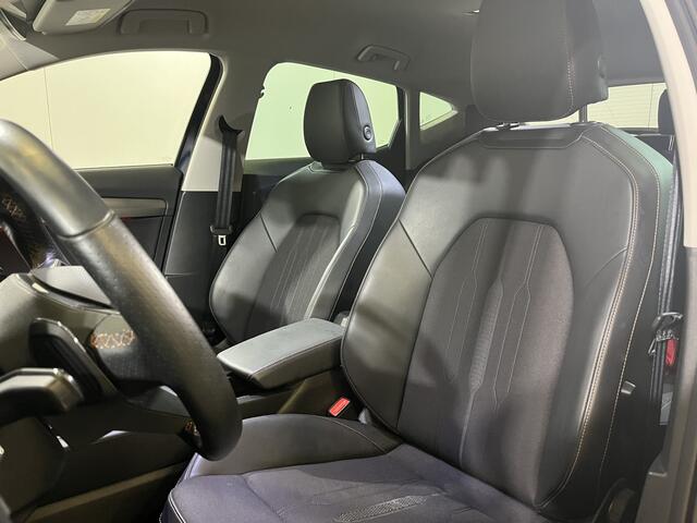 Cupra Formentor 1.4 e-Hybrid Adrenaline / AUTOMAAT/ STOEL-STUUR VERWARM./ ADAPT. CRUISE/ PARK. SENSOREN/ LED/ 19" LMV/ DAB