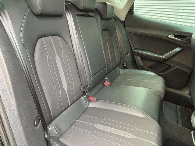 Cupra Formentor 1.4 TSI e-Hybrid |Trekhaak wegklapbaar | 19inch | ACC | Getintglas | Stuurverwarming | BTW |