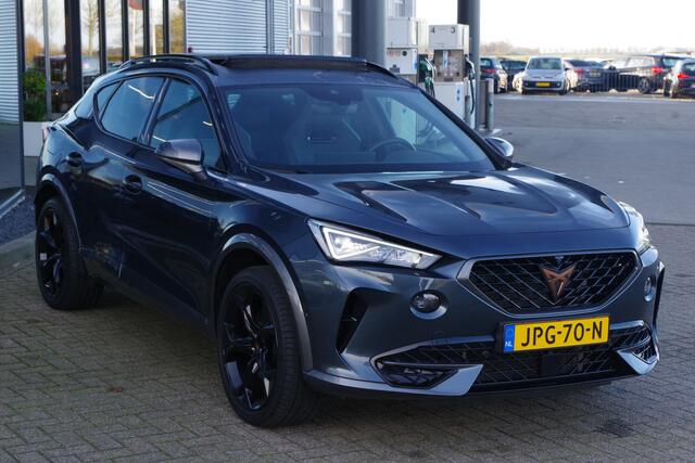 Cupra Formentor 1.4 e-Hybrid 245 PK VZ, Panoramadak, Trekhaak, 360 Camera, Winterpakket