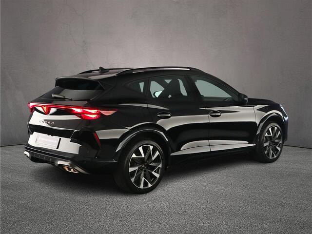 Cupra Formentor VZ Performance 1.5 TSI e-Hybrid 272pk DSG Automaat Trekhaak, Adaptive cruise control, Elektrische achterklep, Achteruitrijcamera, Stuurwiel verwarmd, LED koplampen