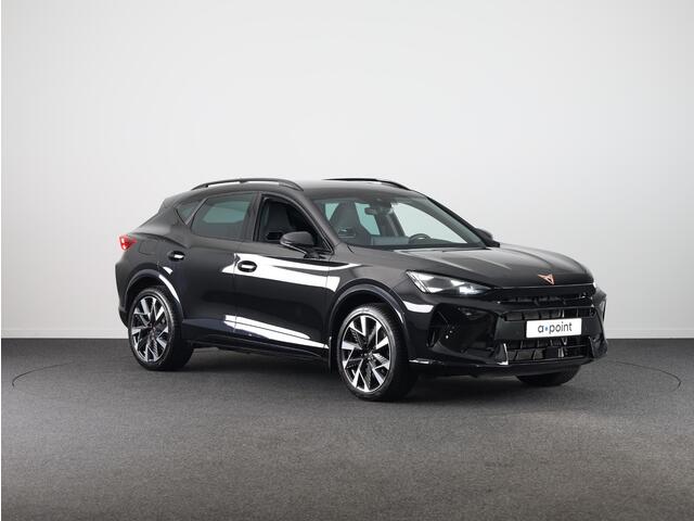 Cupra Formentor 1.5 TSI e-Hybrid VZ Performance 272 pk Automaat (DSG) | Verlengde garantie | Navigatie | Trekhaak (wegklapbaar) | Parkeersensoren | Achteruitrijcamera | Autom. airco (3 zones) |