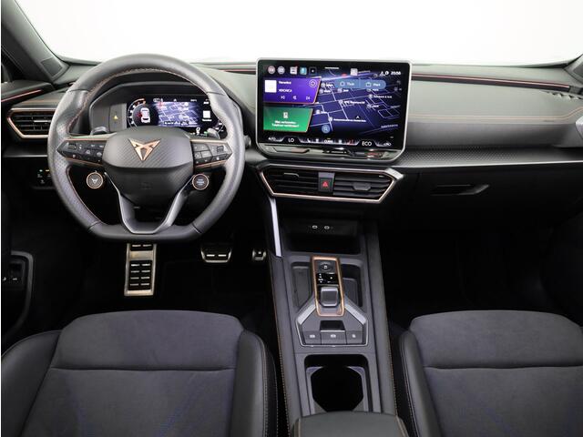 Cupra Formentor 1.5 TSI e-Hybrid VZ Performance 272 pk Automaat (DSG) | Verlengde garantie | Navigatie | Trekhaak (wegklapbaar) | Parkeersensoren | Achteruitrijcamera | Autom. airco (3 zones) |