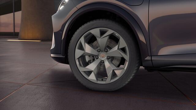 Cupra Formentor 1.5 TSI e-Hybrid 204 6DSG Business | Achteruitrijcamera | Digitaal instrumentenpaneel (Virtual Cockpit) | Draadloze Apple CarPlay(TM), Android Auto(TM)