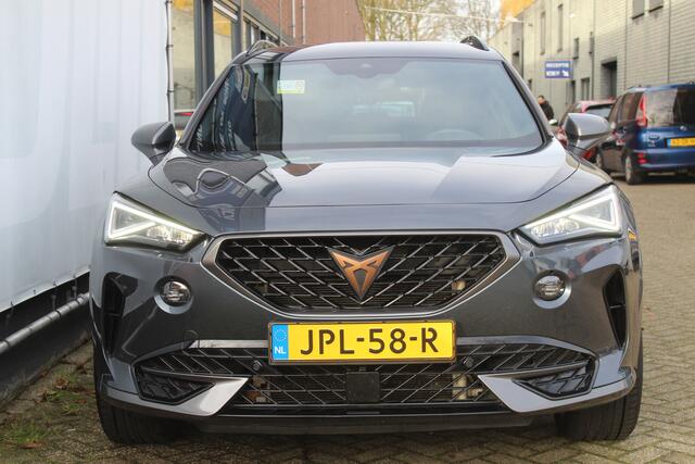 Cupra Formentor 1.4 TSI e-Hybrid Essential All season Banden l Stoel- en stuurverwaming l AppleCarPlay/AndroidAuto l parkeer assist l Cruise control l Navigatie l