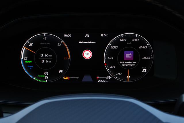 Cupra Formentor 1.4 e-Hybrid VZ 245 PK Copper Edition, Panoramadak, Stuur-Startknop, Memory, Winterpakket