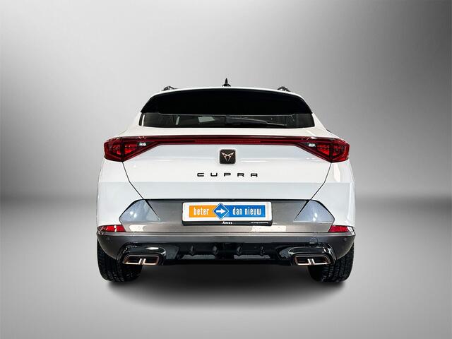 Cupra Formentor 1.4 204pk TSI e-Hybrid Essential Achteruitrijcamera | Adaptive Cruise Control | Stuur Verwarming