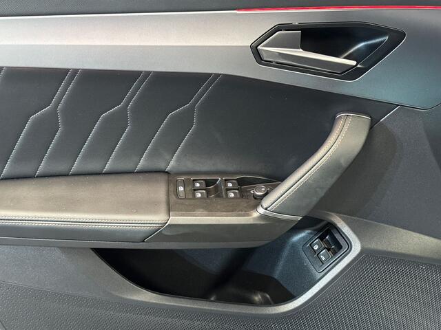 Cupra Formentor 1.4 204pk TSI e-Hybrid Essential Achteruitrijcamera | Adaptive Cruise Control | Stuur Verwarming