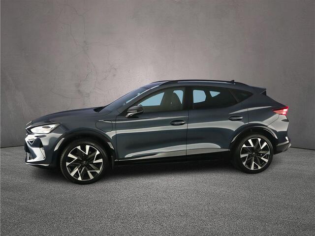 Cupra Formentor VZ Performance 1.5 TSI e-Hybrid 272pk DSG Automaat Trekhaak, Adaptive cruise control, Achteruitrijcamera, Stuurwiel verwarmd, Parkeersensoren, Elektrische achterklep