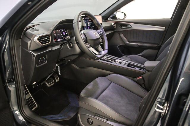 Cupra Formentor VZ Performance 1.5 TSI e-Hybrid 272pk DSG Automaat Trekhaak, Adaptive cruise control, Achteruitrijcamera, Stuurwiel verwarmd, Parkeersensoren, Elektrische achterklep