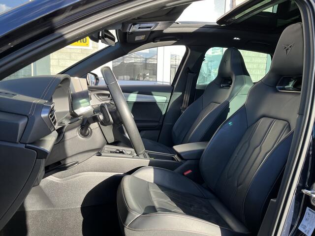 Cupra Formentor 1.4 e-Hybrid VZ Performance / AUTOMAAT/ PANO/ LEER/ DCC/ MEMORY SEAT/ PARK.SENSOR.V+A/ CAMERA/ DODE HOEK/ KEYLESS/ STUUR+STOEL VERWARM./ ACC/ FULL LINK/ NAVI/ DAB/ CLIMA/ DIGITAL DASH/ LED/ ISOFIX/ 19'' LMV