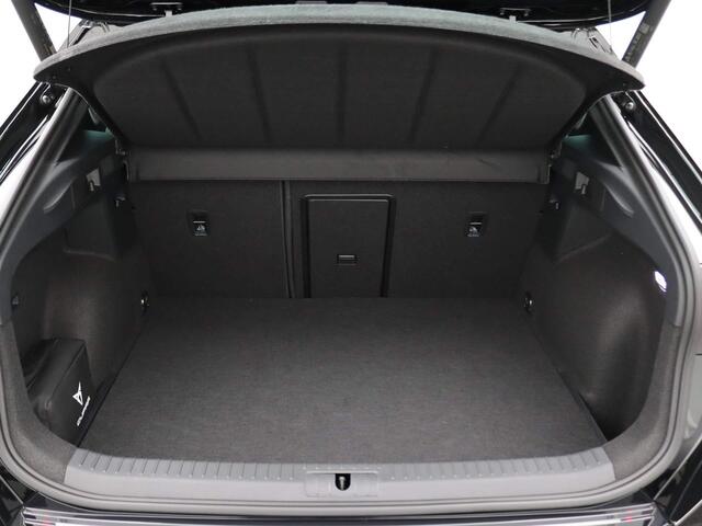 Cupra Formentor 1.5 TSI e-Hybrid VZ Performance 272PK DSG SOH 100%, Pano-Schuifdak, Trekhaak, 19" LM Velgen, Memorystoel, Matrix-led, Side assist, Adaptive cruise control, Achteruitrijcamera, Stoel-Stuurverwarming, Keyless